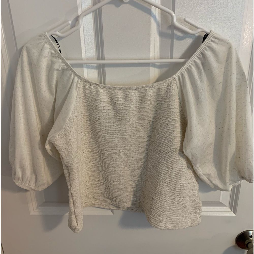 Viva medium ivory puff sleeve crop shirt blouse